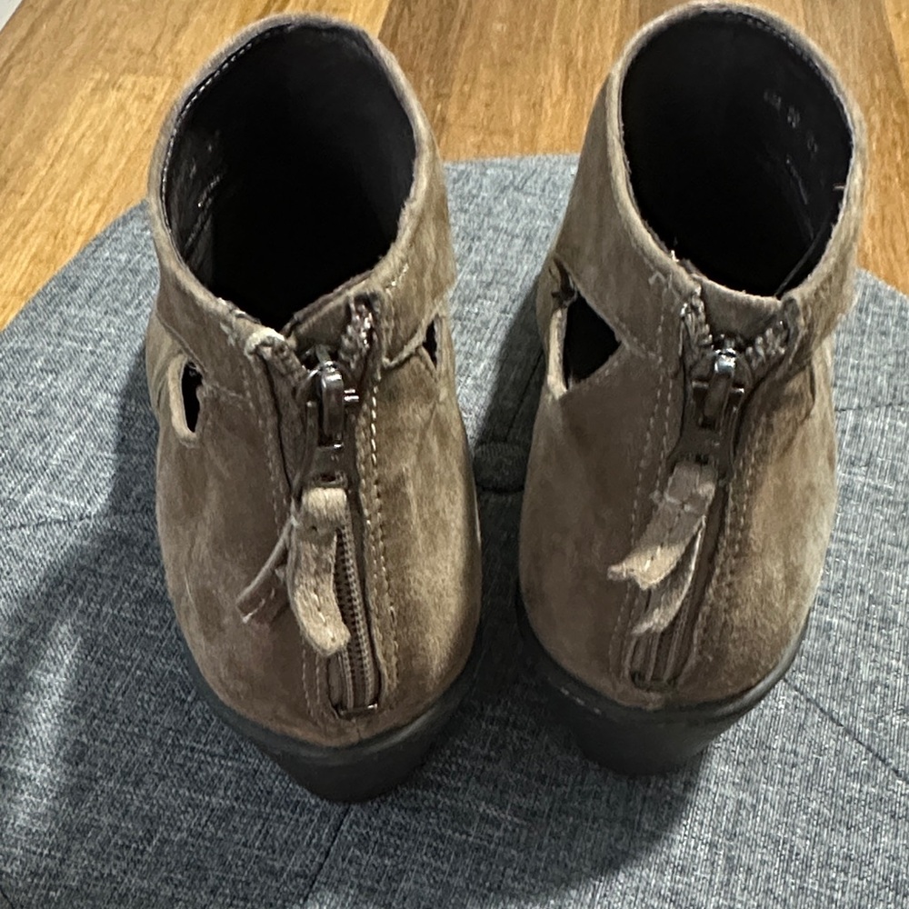 LAST CHANCE OFFER: Dansko Taupe Ankle Booties - Picture 4 of 6